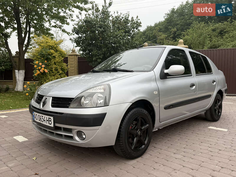 Седан Renault Clio Symbol 2005 в Косове