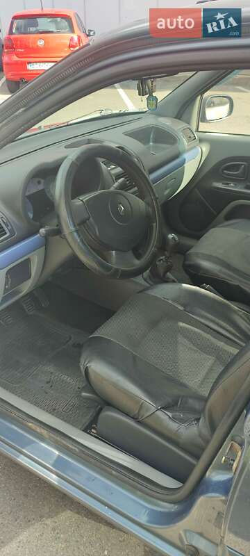 Седан Renault Clio Symbol 2006 в Львове