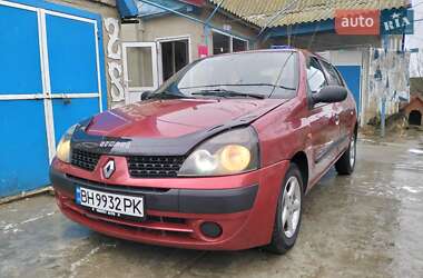 Седан Renault Clio Symbol 2003 в Килии Седан Renault Clio Symbol 2003 в Килии