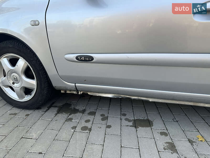 Седан Renault Clio Symbol 2006 в Черновцах фото 5 Седан Renault Clio Symbol 2006 в Черновцах