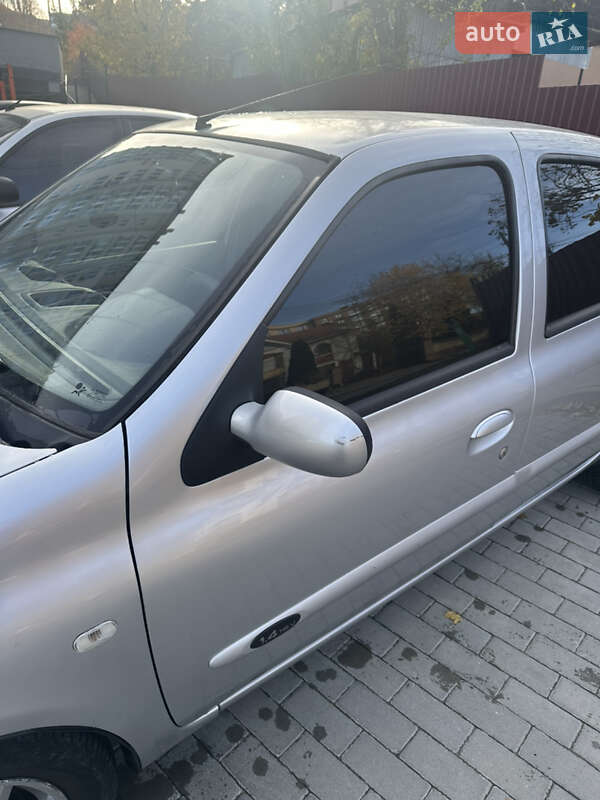 Седан Renault Clio Symbol 2006 в Черновцах фото 28 Седан Renault Clio Symbol 2006 в Черновцах