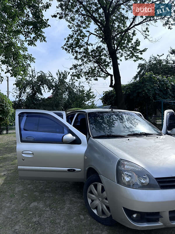 Седан Renault Clio Symbol 2008 в Львове фото 40 Седан Renault Clio Symbol 2008 в Львове