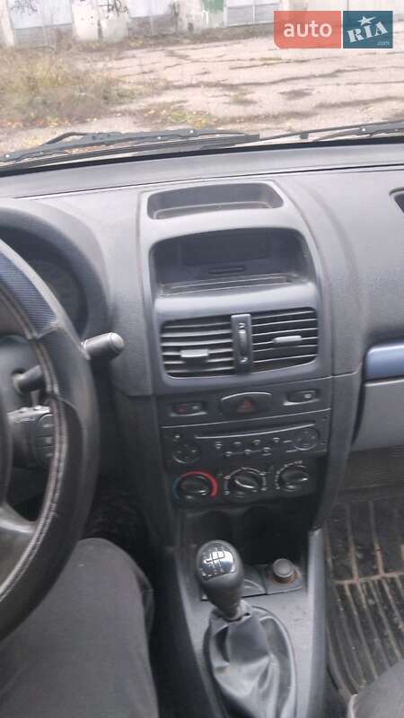 Седан Renault Clio Symbol 2006 в Харкові