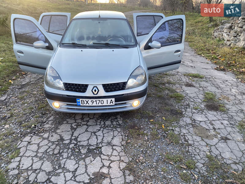 Седан Renault Clio Symbol 2004 в Острозі