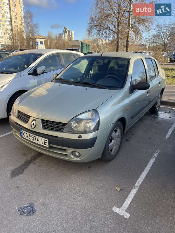 Renault Clio Symbol 2004