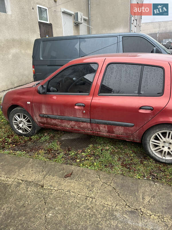 Седан Renault Clio Symbol 2005 в Калуше