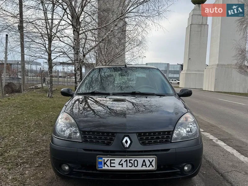 Renault Clio Symbol 2004