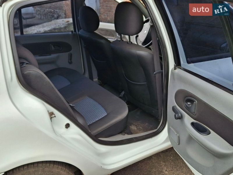 Седан Renault Clio Symbol 2007 в Полтаве