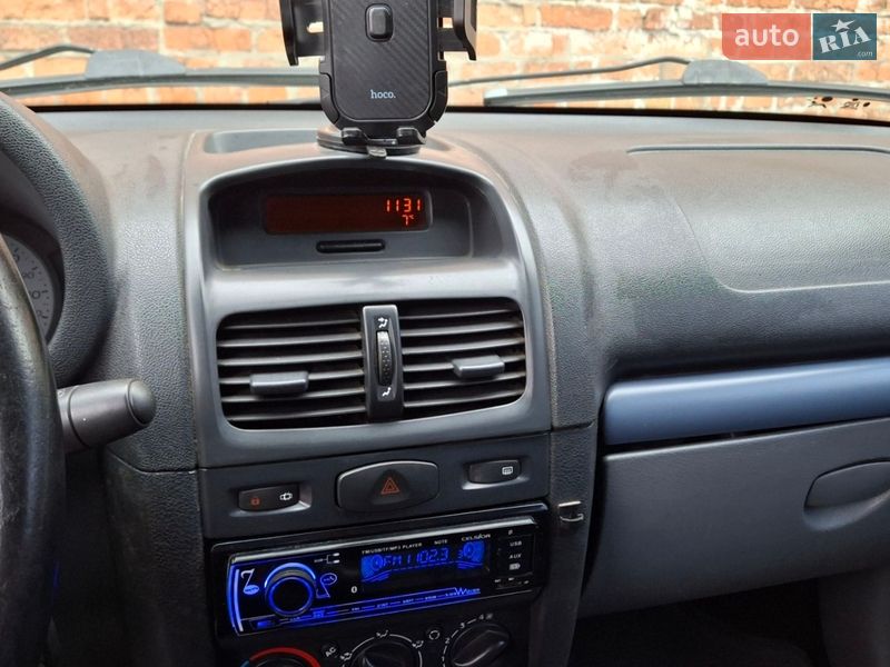 Седан Renault Clio Symbol 2007 в Полтаве