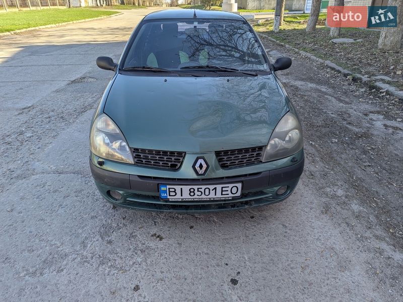 Renault Clio Symbol 2003