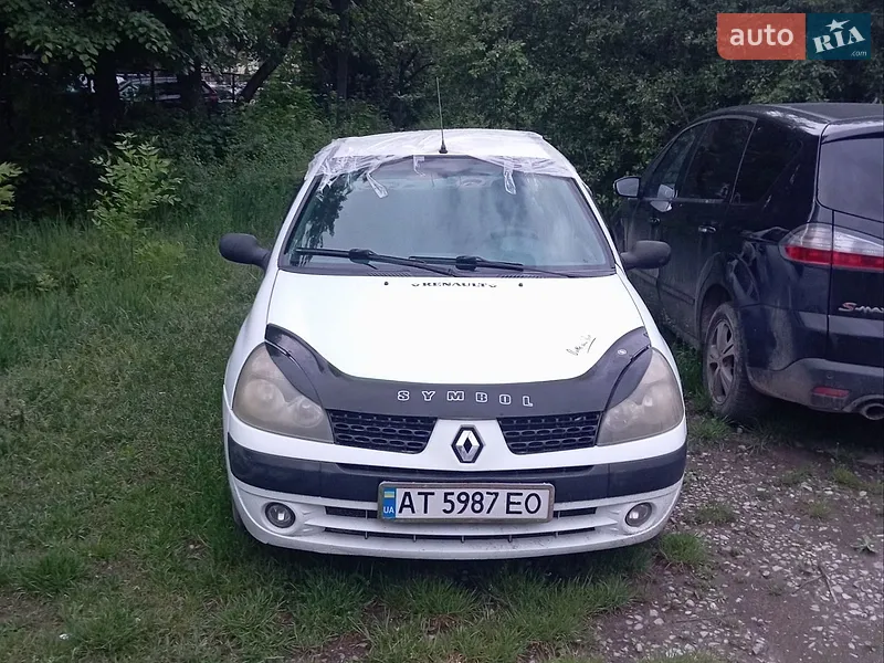 Renault Clio Symbol 2003