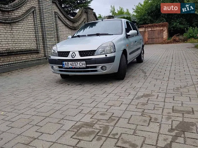 Renault Clio Symbol 2004
