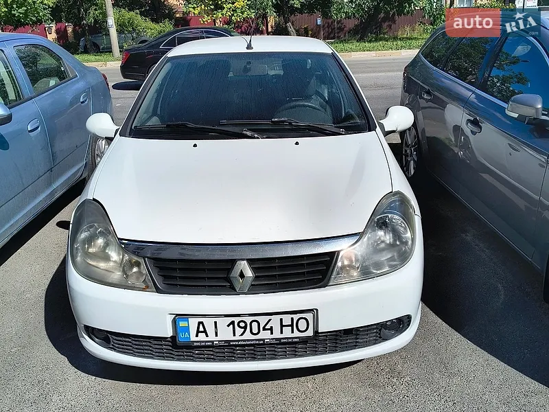 Renault Clio Symbol 2009