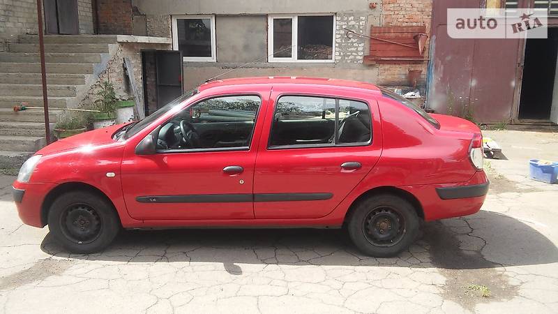 Седан Renault Clio 2005 в Черкассах