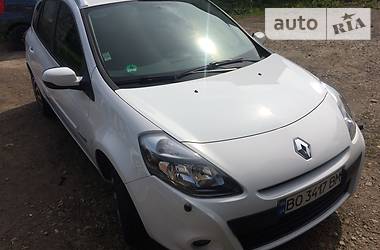 Универсал Renault Clio 2012 в 