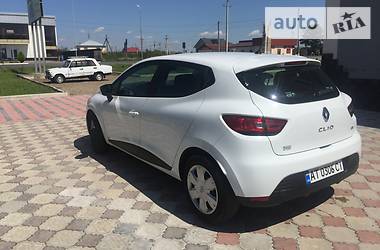 Седан Renault Clio 2014 в Ивано-Франковске