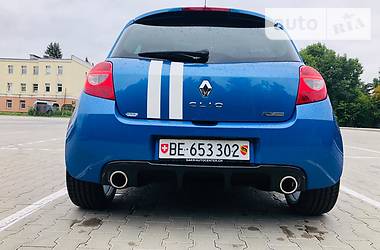 Хетчбек Renault Clio 2010 в 