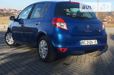 Хэтчбек Renault Clio 2010 в Дрогобыче