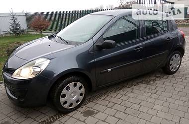 Хэтчбек Renault Clio 2007 в 