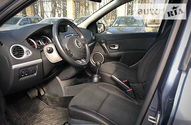 Хэтчбек Renault Clio 2009 в Киеве