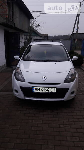 Універсал Renault Clio 2012 в Малині