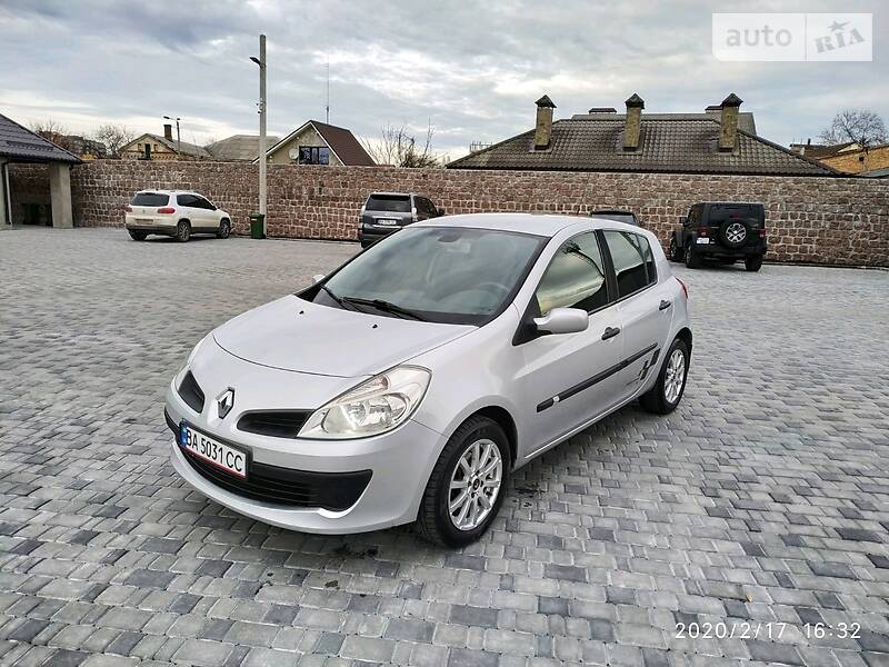 Хетчбек Renault Clio 2007 в Кропивницькому