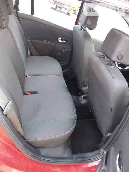 Універсал Renault Clio 2009 в Одесі фото 23 Універсал Renault Clio 2009 в Одесі