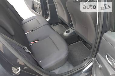 Хетчбек Renault Clio 2008 в 