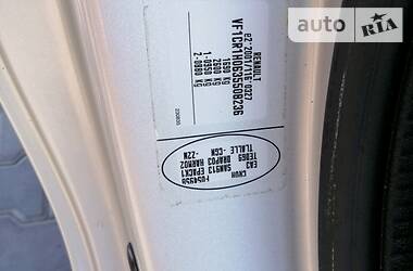 Хетчбек Renault Clio 2006 в 