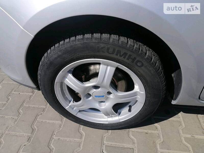 Хетчбек Renault Clio 2006 в Луцьку