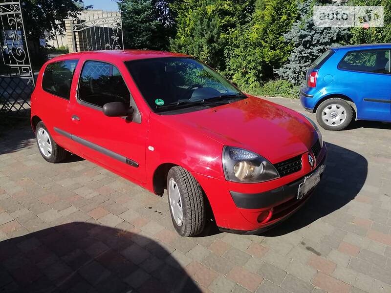 Хэтчбек Renault Clio 2003 в Львове