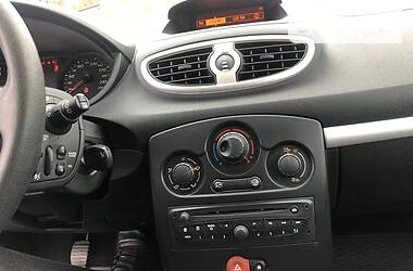 Универсал Renault Clio 2012 в Черновцах