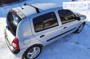 Хэтчбек Renault Clio 2003 в Киеве