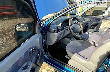 Хэтчбек Renault Clio 2000 в Тернополе