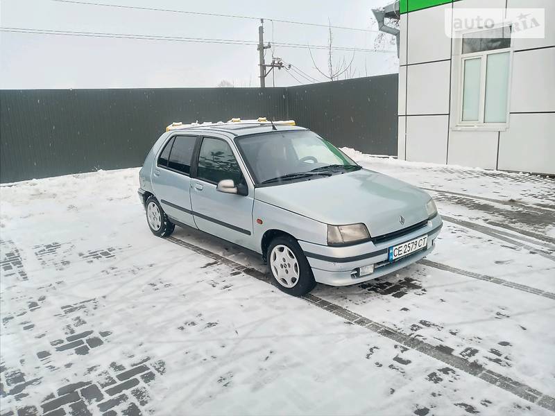 Хэтчбек Renault Clio 1995 в Черновцах