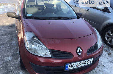 Хэтчбек Renault Clio 2006 в Бориславе