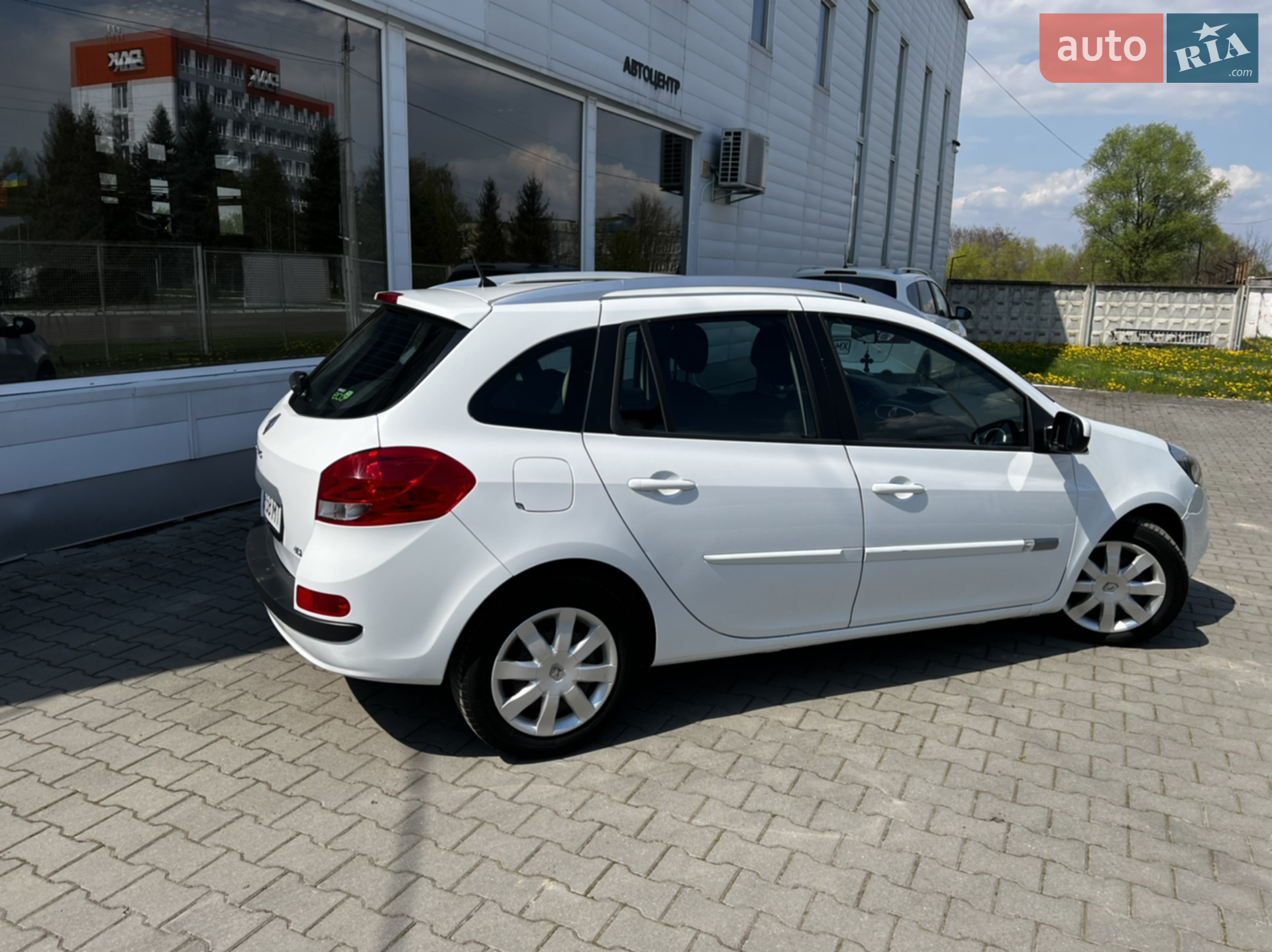 2012 Renault Clio - мініатюра 2