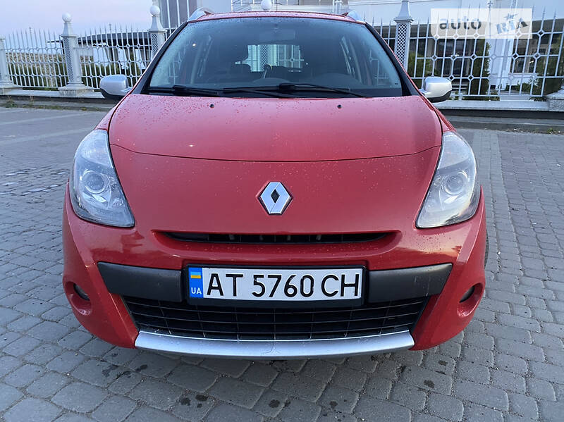 Универсал Renault Clio 2010 в Ивано-Франковске
