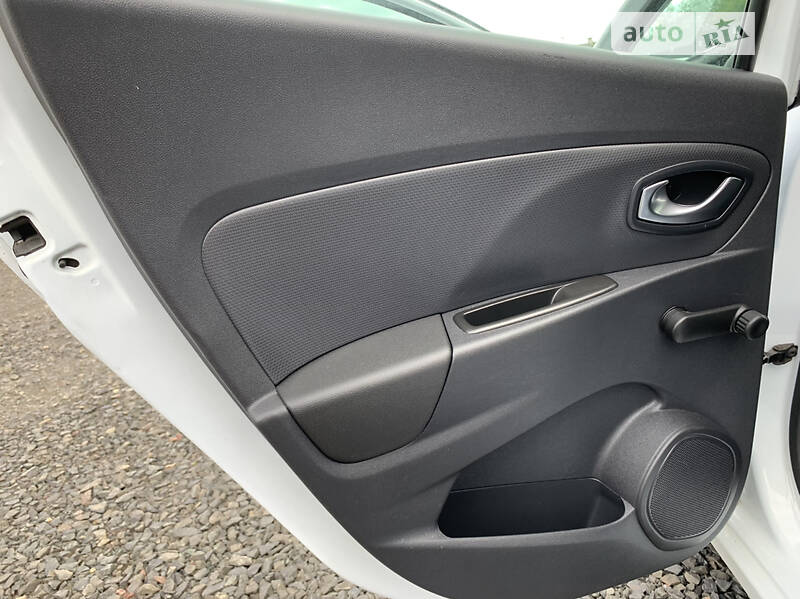 Универсал Renault Clio 2016 в Луцке