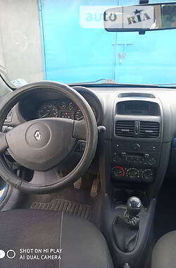 Хэтчбек Renault Clio 2002 в Красилове