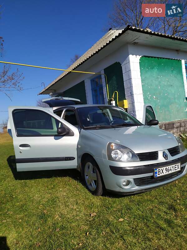 Renault Clio 2002