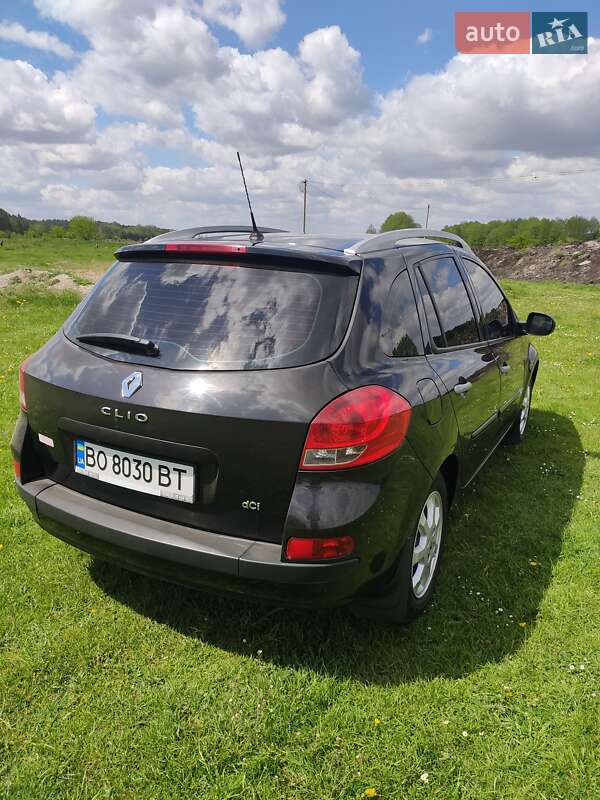 Хэтчбек Renault Clio 2011 в Кременце фото 2 Хэтчбек Renault Clio 2011 в Кременце