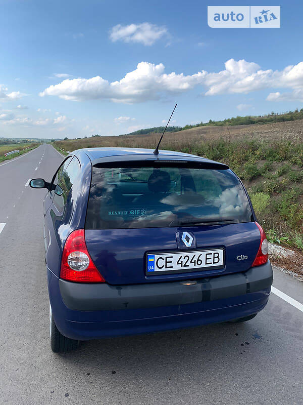 Хэтчбек Renault Clio 2002 в Черновцах