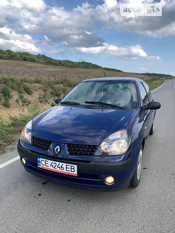 Хэтчбек Renault Clio 2002 в Черновцах
