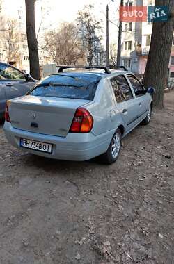 Хэтчбек Renault Clio 2001 в 
