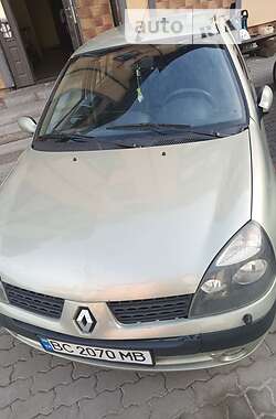 Хэтчбек Renault Clio 2003 в 