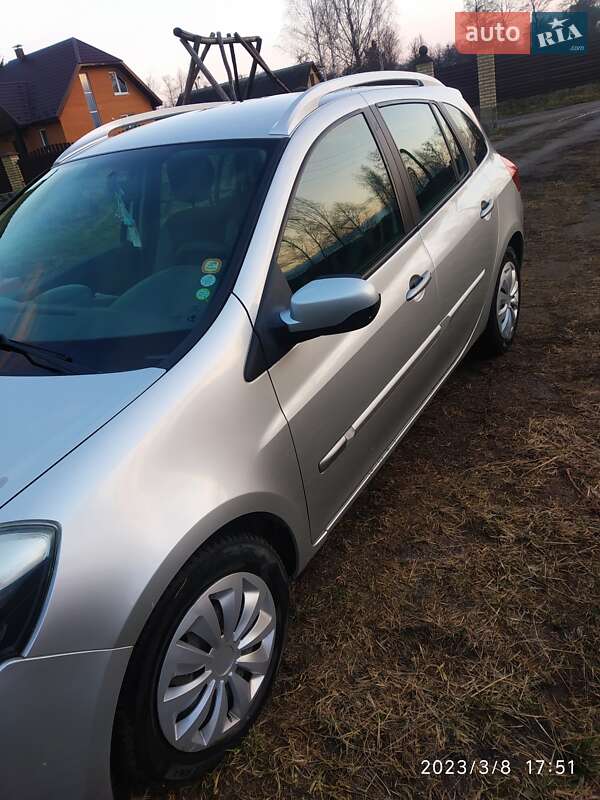 Универсал Renault Clio 2012 в Рокитном