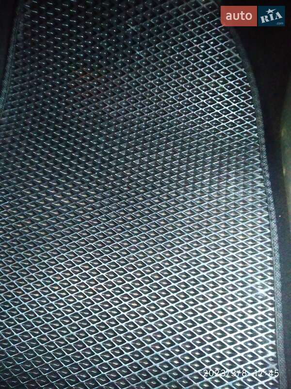 Универсал Renault Clio 2012 в Рокитном