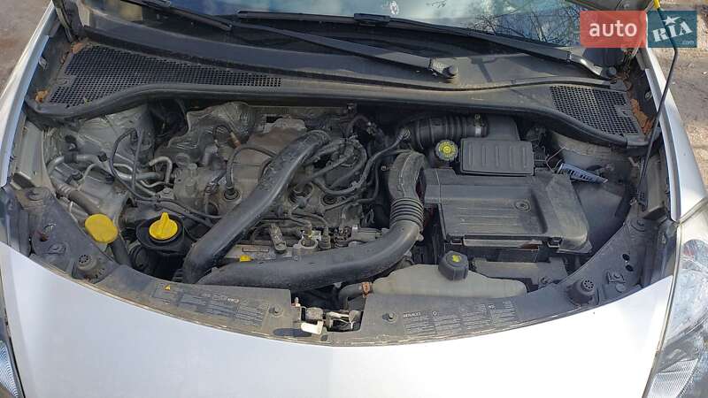 Хетчбек Renault Clio 2011 в Тернополі