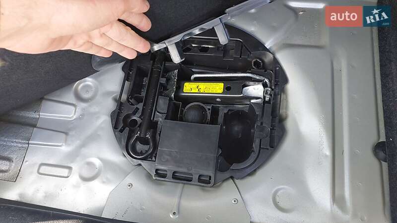 Хетчбек Renault Clio 2011 в Тернополі